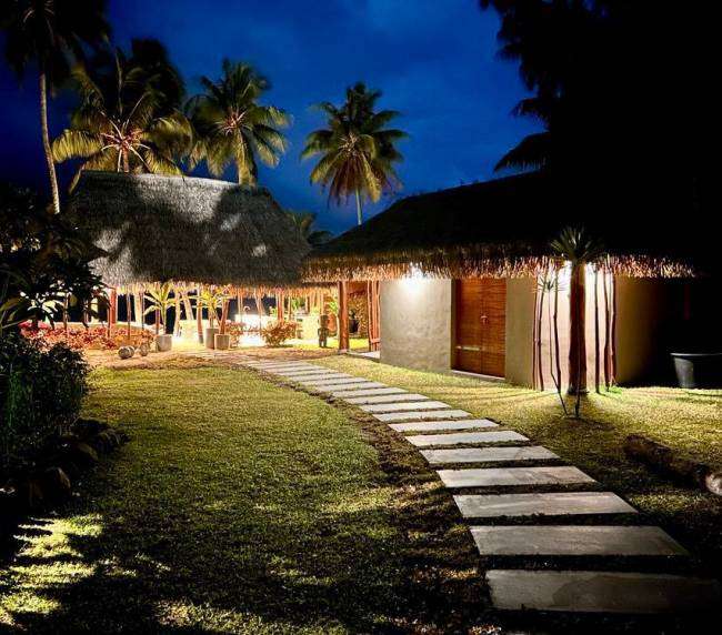 Night time Fare Pote’e