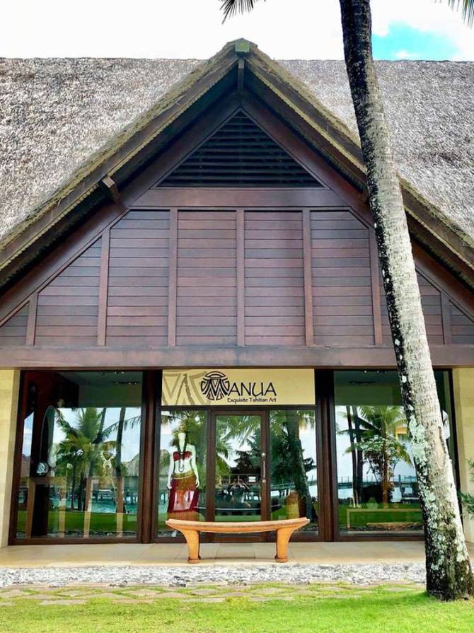 Four-Seasons-Bora-Bora-Boutique-773x1024-1